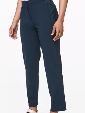 NWOT lululemon On The Move Pant
